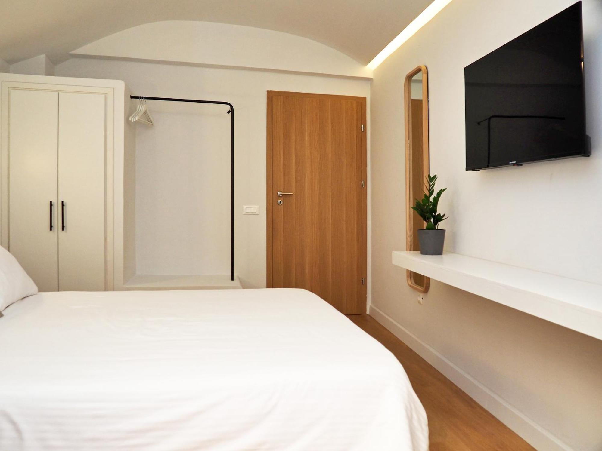 Times Elegant Rooms Ermoupoli Exterior foto